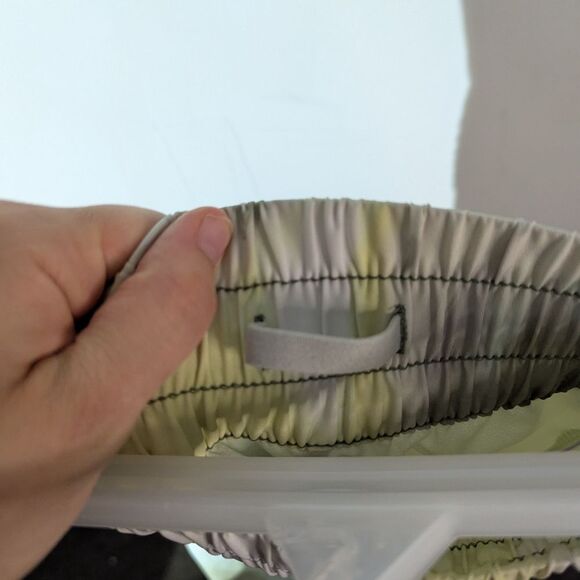 DSG Performance Stride High Rise 3" Athletic Shorts Women's Size Small - Picture 9 of 9